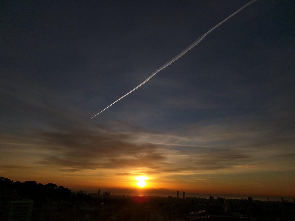 eltusell's tweet photo. Bon dia des de Sant Gervasi. #324eltemps https://t.co/kXldHAF3EC