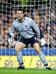ChelseaChadder's tweet photo. Happy birthday to #FormerBlue Neil Sullivan who turns 46 today. #CFC #Chelsea https://t.co/Vkx84xLwhu