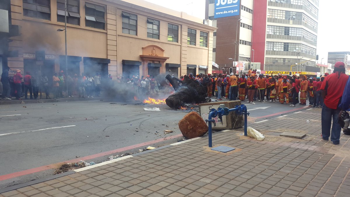 simaxis on Twitter "mojoIOL IOL F born arsonists =Lock them up"