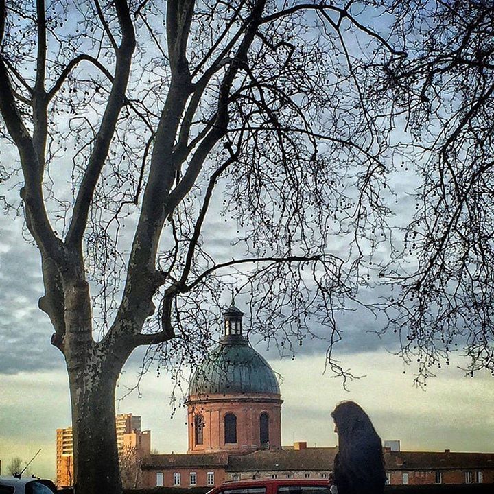 Bonjour les amis ! Good morning Friends ! Réveil en douceur - Gently waking-up #Toulouse #… ift.tt/1WI67Vh
