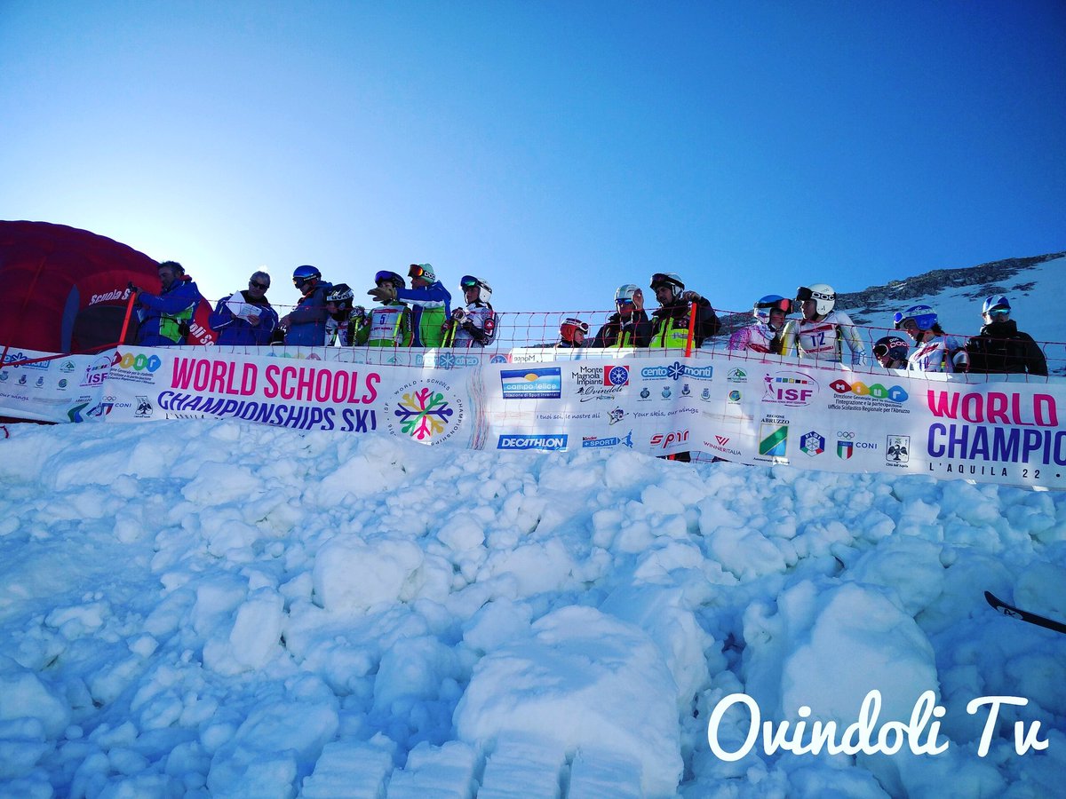 Ovindolitv's tweet image. Al via i campionati #mondiali #studenteschi ad #Ovindoli ! @FISICLS @Fisiofficial