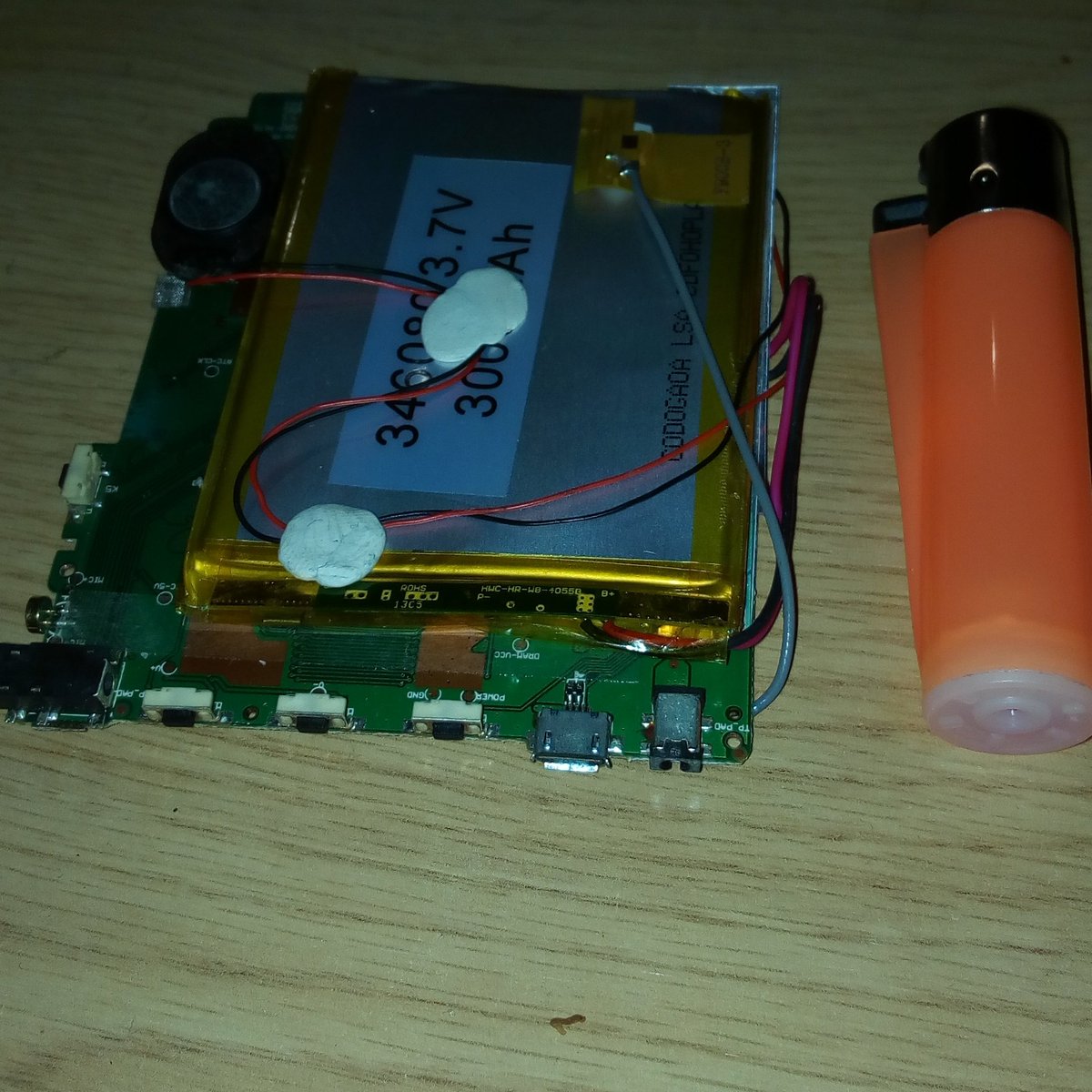 PietreLinux's tweet image. My new ubuntu server with allwinner a13