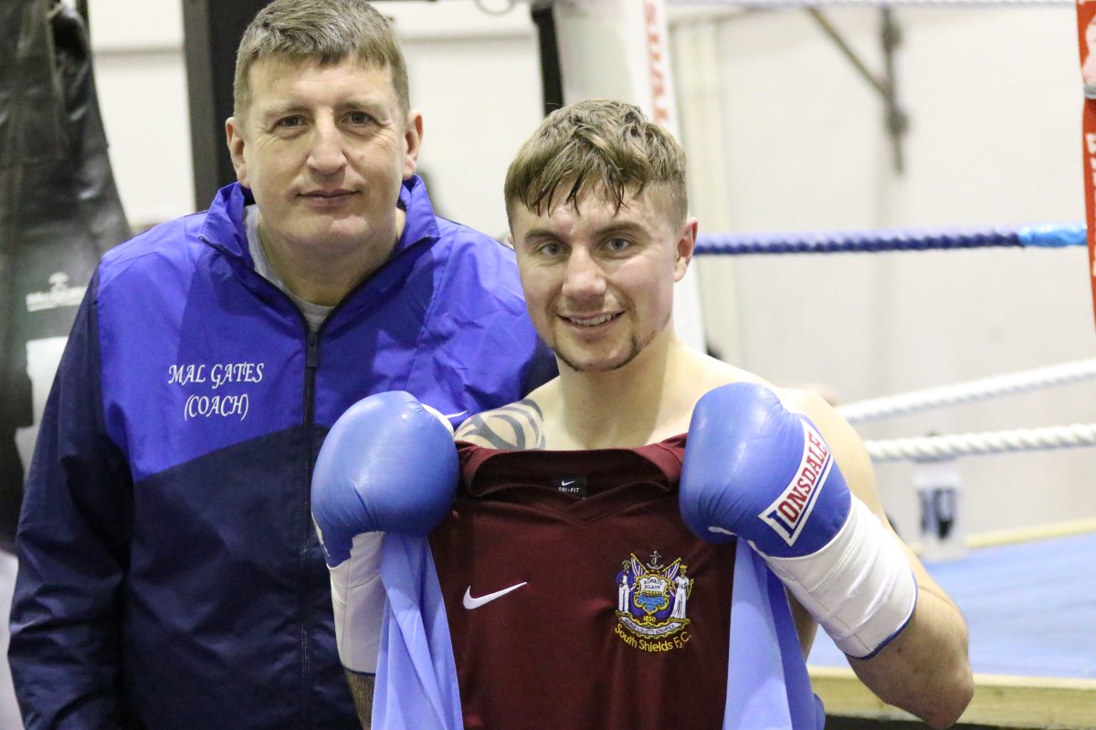 The club will sponsor English and Commonwealth champion Anthony ahead of his next bout southshieldsfc.co.uk/partnership-an…