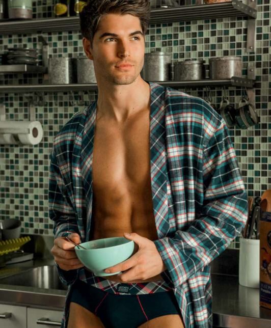 Morning everyone! It's fking cold out!