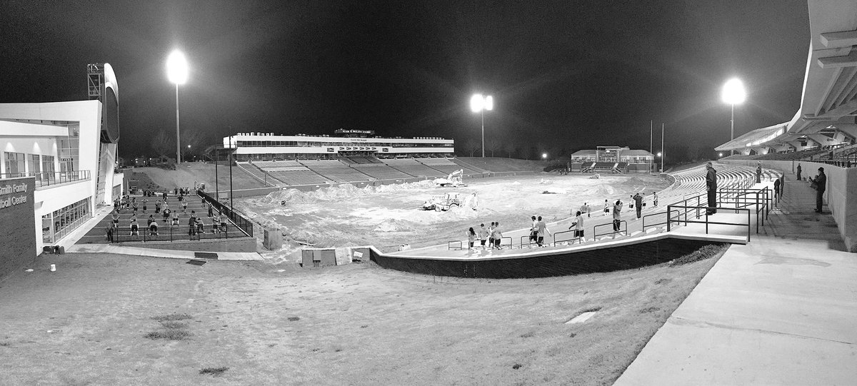 GATAProductions's tweet photo. While you were sleeping The Eagles were getting better. #BoroBuilt https://t.co/E0yckCJfMs