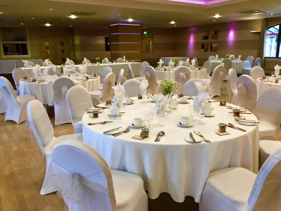weddings_Hire's tweet photo. Light silver sashes with simple gyp table arrangements.. Less is more! #wedding #Bromley #simplestyles https://t.co/9N5NssaQqO
