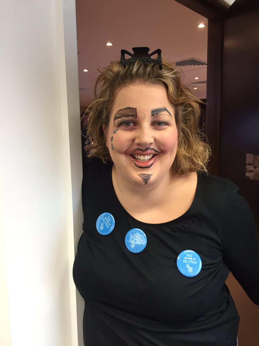 Gemma getting into bad hair day for gosh!!!! <a href="/IowPISandown/">IsleOfWightSandownPI</a> <a href="/GreatOrmondSt/">Great Ormond Street Hospital for Children</a>