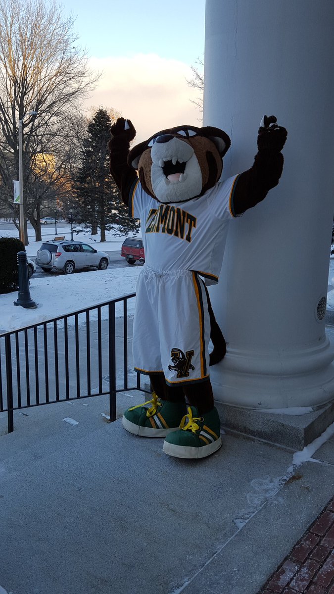shobart5's tweet photo. Rally is up and at the Ira Allen Chapel to greet our families for the ASV!!#uvmasv https://t.co/GEnP7pAiqn