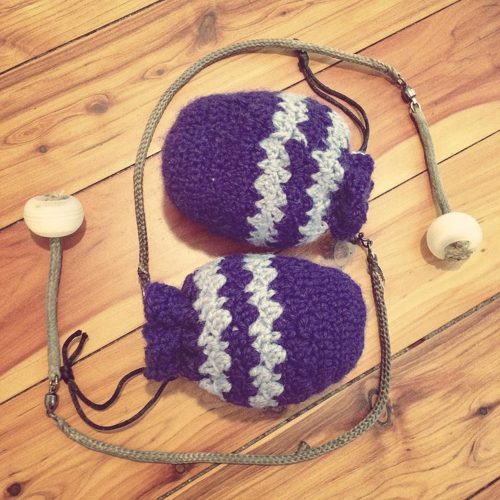 monkeywayland's tweet photo. 👌🏻💕Loving these poi warmers @k.dela made for me 💕👌🏻 https://t.co/sTuOHPlNG3 https://t.co/CYJZzArPiE