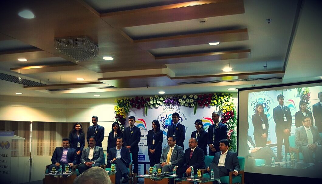 simsree's tweet photo. SIM'ergence'16 organising team with elite panel... #SIMergence16 https://t.co/lWPAynNjIO