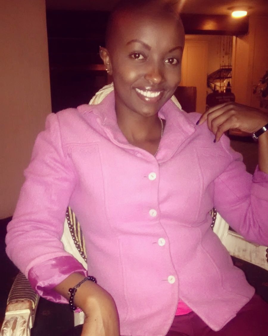 tabbythamwendwa's tweet photo. #Smileeeeee......the BEST expression to wear πππ https://t.co/rOKwUFHFQ8