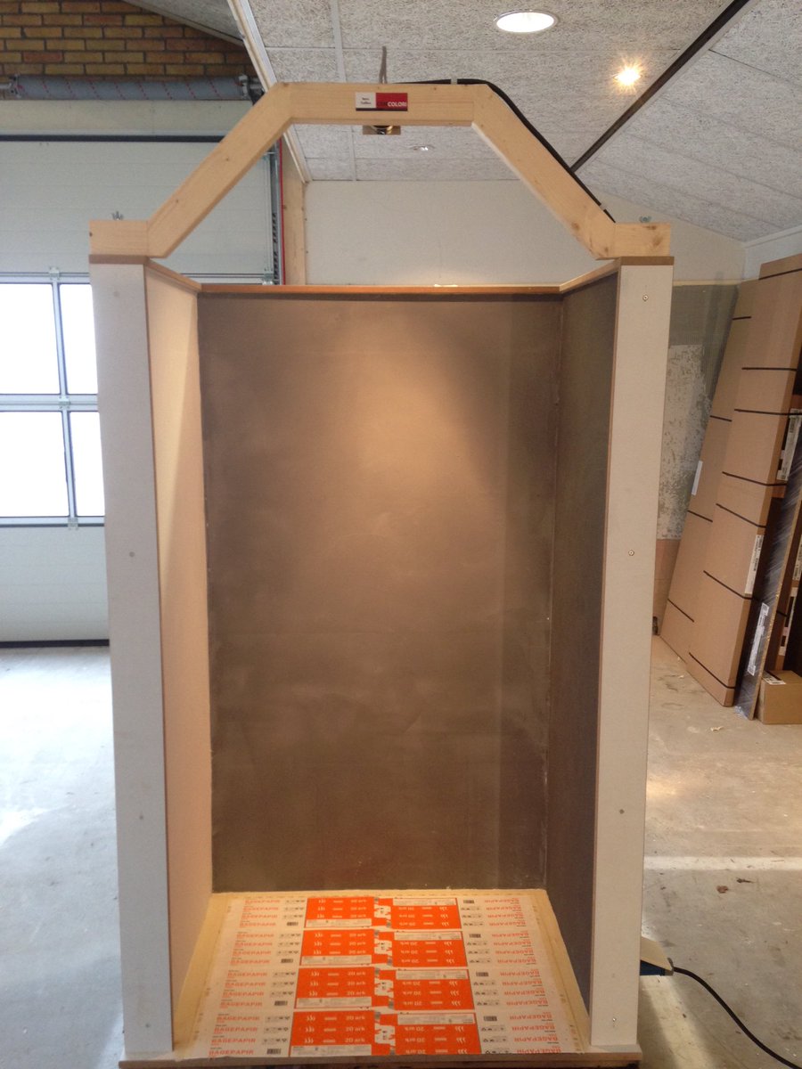 RKB_Nieuwleusen's tweet photo. Vandaag mooie groep klanten die #training krijgen @cemcolori. Het #waterdichte #stucwerk. Ideaal voor #badkamers! https://t.co/n2QFEqJ0BX