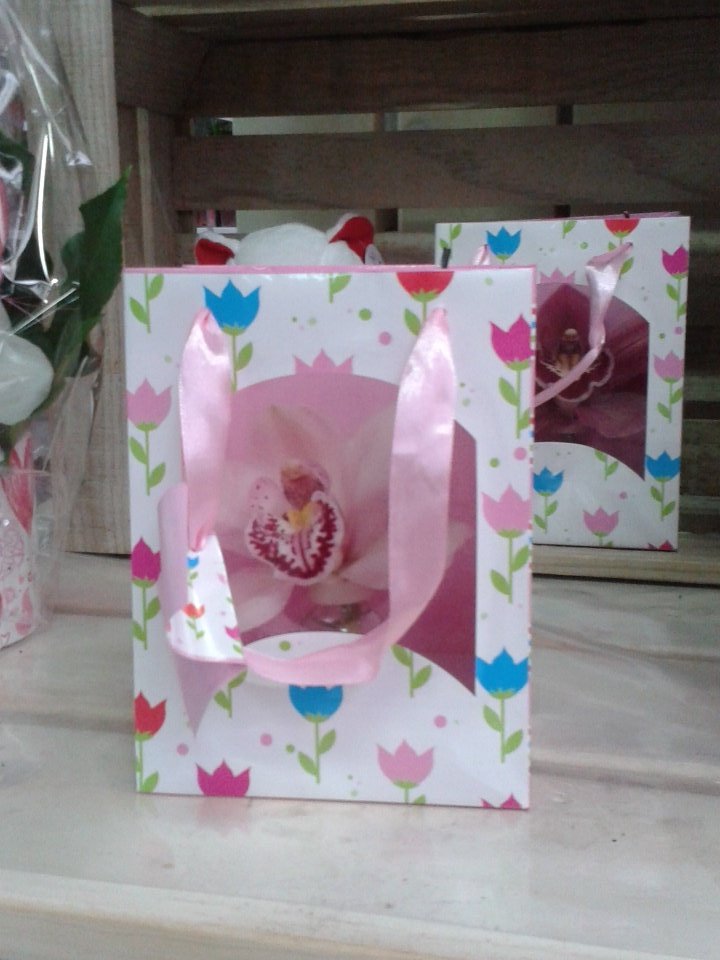 huertaelgaleon's tweet photo. San Valentin se acerca y aun no has hecho tu encargo? Pues no lo dejes mas. Y ahora Rt y participa en el dia de hoy https://t.co/s8d7j6B8Mj