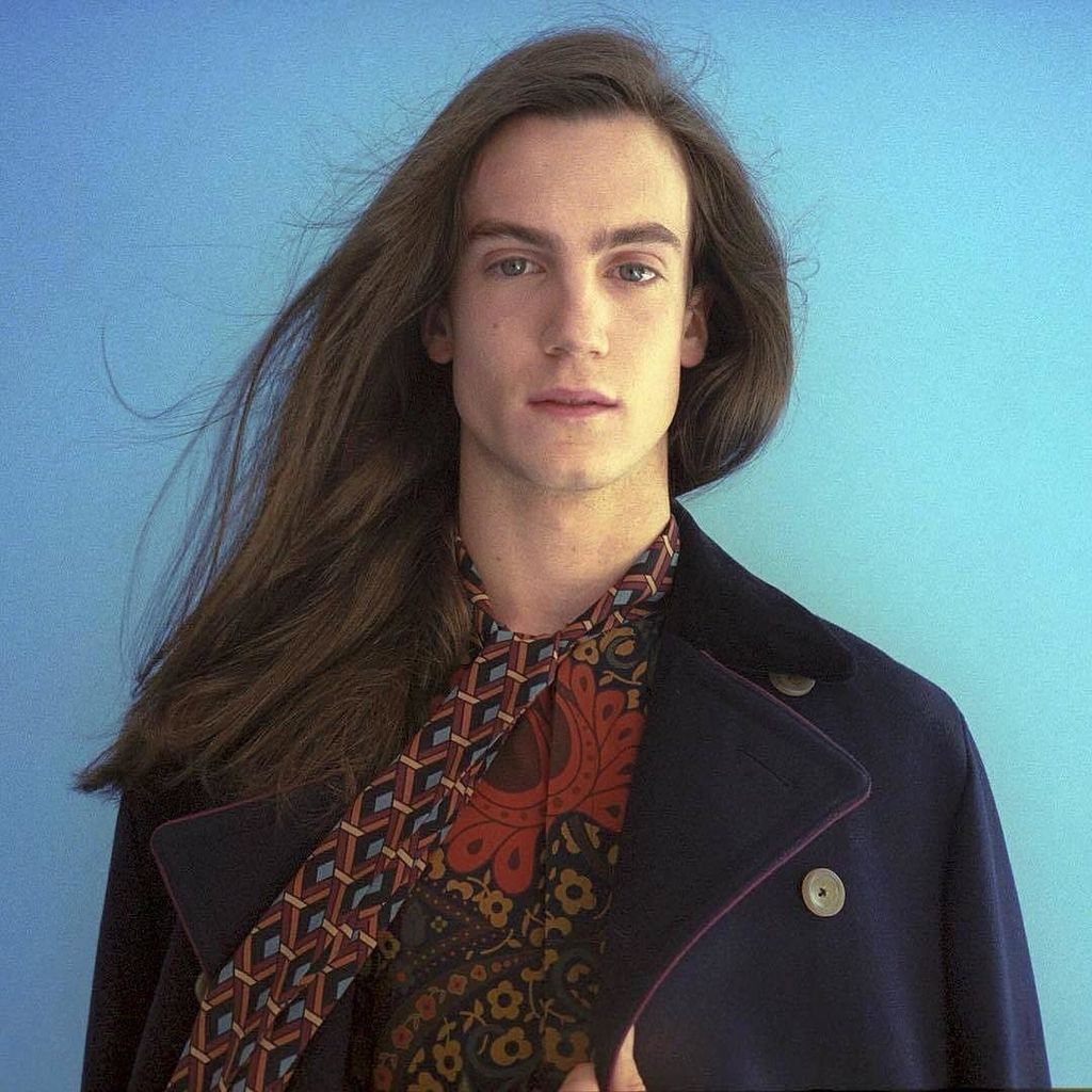 i_Dspain's tweet photo. Jaime Cabrera, el modelo español que ha enamorado a @gucci 🙌🏻 #idmagazine #idspain #jaimec… https://t.co/djjQ9dmHwl https://t.co/pP5yWbuZ3h