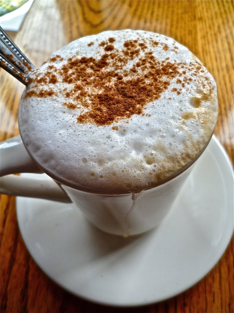 makefastdollar's tweet image. A cuppa joe keeps the doctor away! Soho, New York...here I am #newyorker #forever