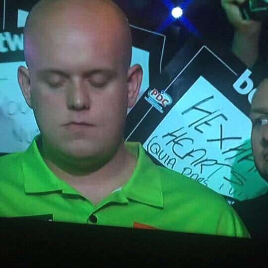 hexham_hearts's tweet photo. Did anyone spot us on the darts on @SkySports last night? #HexhamHeartsFC #QuiaParsIVis https://t.co/ekUknGbZU1