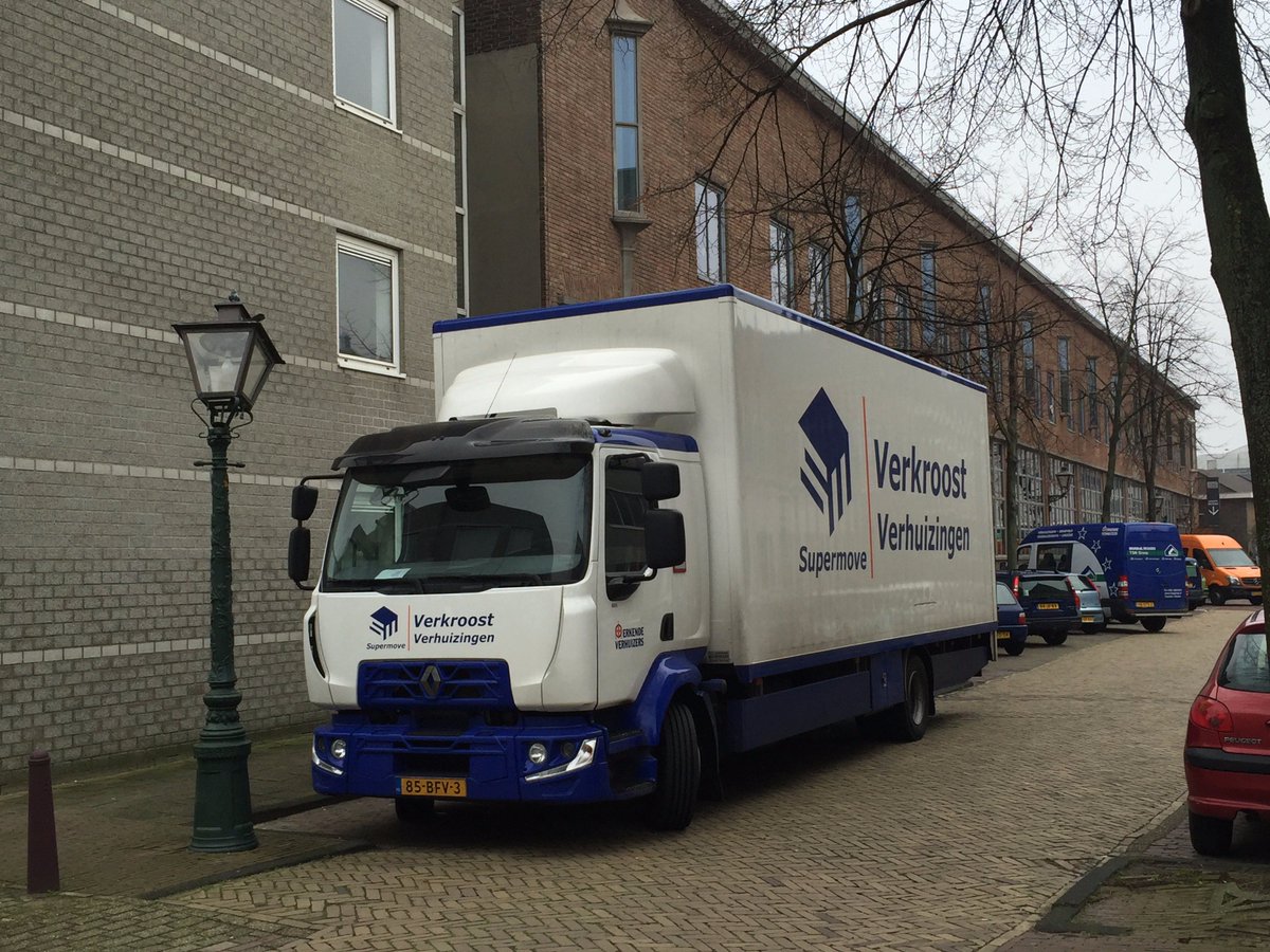 neleiden's tweet photo. Eerste verhuiswagen van @GoVisitDenmark aangekomen bij @neleiden . Welkom https://t.co/zpkTrFn6v5