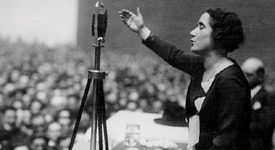smoda's tweet photo. Hoy se cumplen 128 años del nacimiento de Clara Campoamor,la mujer a la que le debemos mucho https://t.co/LPo0ncW5nq https://t.co/ZSgOWR1BAM