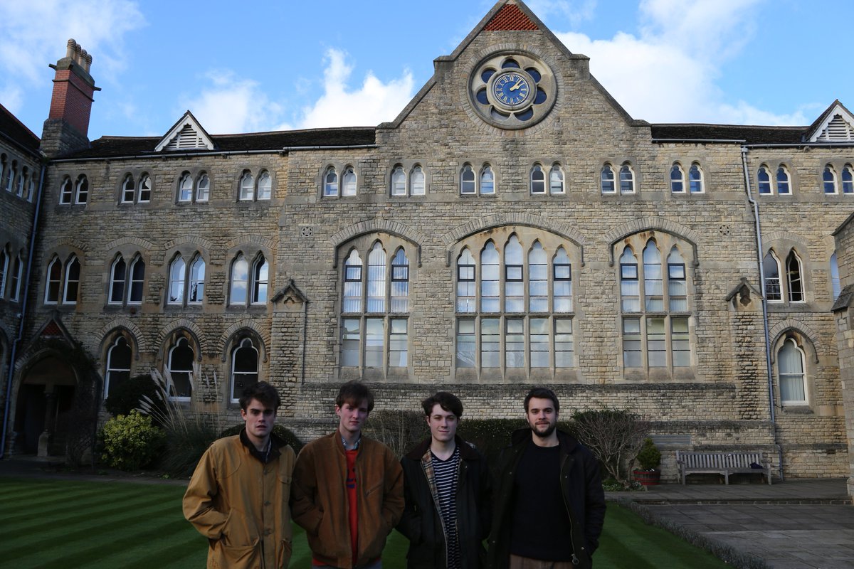 SpedeNews's tweet photo. .@TheTinPigeons return to #StamfordSchool – see them @mamalizsbar on 4th March as part of their 2016 winter tour https://t.co/lk3WOcTPTh