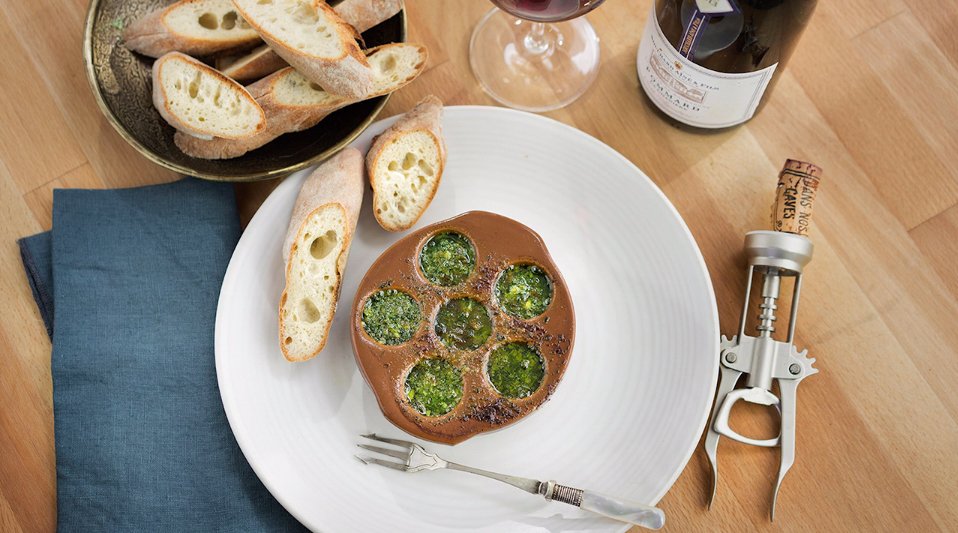 Feeling adventurous? Try our recipe w <a href="/raymond_blanc/">Raymond Blanc</a> for garlic snails #flavouradventures
bit.ly/RBSnails