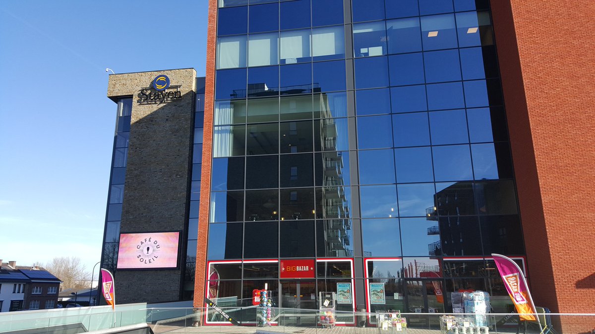 Stayen meer dan voetbal alleen! Nu ook lid#businessclub #handbal Stayen uw locatie voor sport+events <a href="/PeterOnkelinx/">Peter Onkelinx</a>