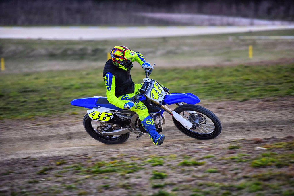ValeYellow46's tweet photo. Continua la preparazione invernale al MotoRanch 
#yamahayz250f 
Scatto by @camilss https://t.co/WlQ7HbZKor