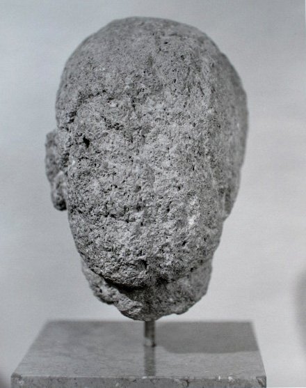 Bald: Eröffnung der Ausstellung "Jorge Ribalta. Monumentmaschine", 19.2., 19 Uhr, wkv-stuttgart.de/programm/2016/…