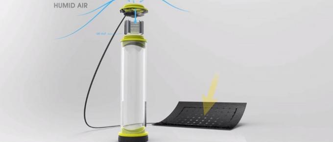Crean una botella que capta #agua de la atmósfera mediante #EnergíaSolar ow.ly/Yfat0 vía <a href="/iambiente/">iambiente</a>