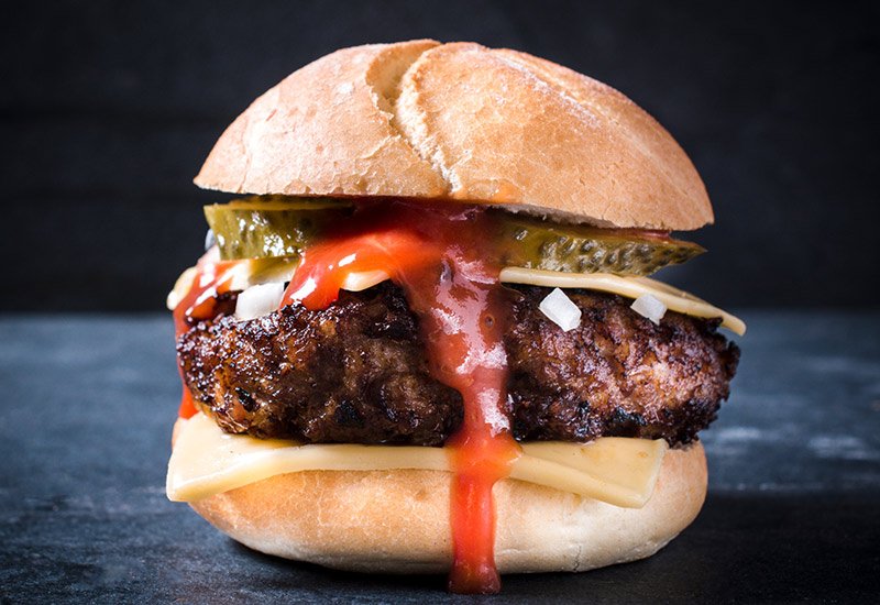 StylistMagazine's tweet photo. No more meat (during the week): why Stylist's @Kati3OMalley is turing flexitarian for Lent https://t.co/g3Gj1H8d2a https://t.co/CmTgyGgyw6