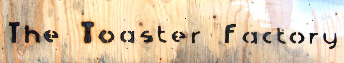 We have more desk and studio spaces available to rent: studiomakecreate.wix.com/thetoasterfact…