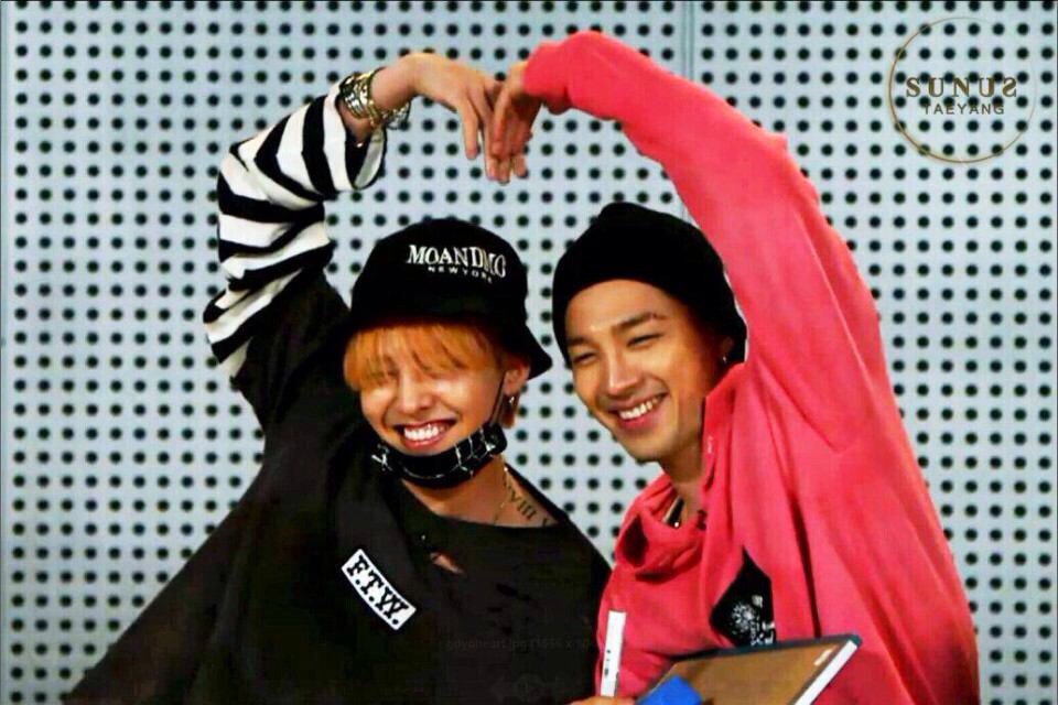 ______ko9o1k's tweet photo. ✔️98line
✔️濃い絡み希望
✔️ジヨンベ
#twitter上にいるBIGBANGぺん全員と繋がるのが密かな夢だったりするのでとりあえずこれを見たBBペンさんはrtもしくはフォローしていただけると全力でフォローしに行きます https://t.co/kgI8OuGLgt