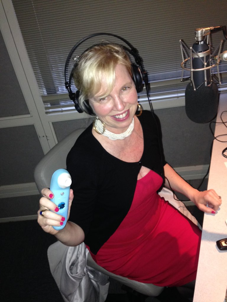 jeffoneilshow's tweet photo. Thanks for the V-Day/Sexy Time talk @Back2TheBedroom!
#Touchdowns
#TheWomanizer
#VDay https://t.co/ygpPC0ky0w