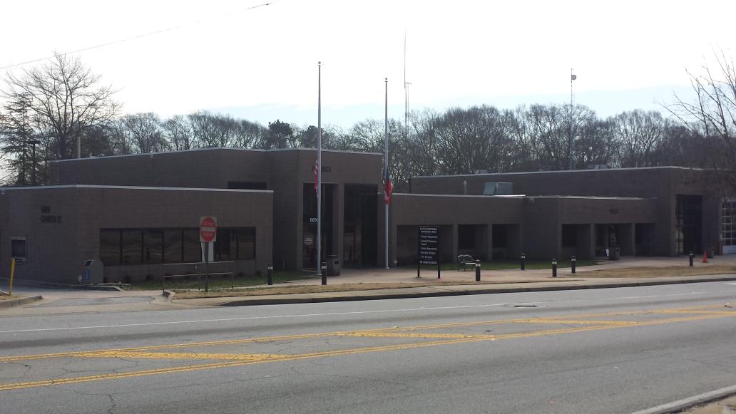 PortiaFOX5's tweet photo. Heavy hearts and lowered flags at #RiverdalePD. Moment of silence at 1pm for Major Greg Barney @fox5atlanta https://t.co/gWHDeeZL8w