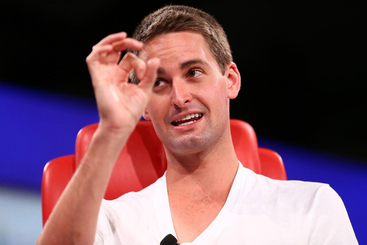 SocialMedia411's tweet photo. Snapchat will allow users to subscribe to their favorite publishers https://t.co/oluOsVdbqh https://t.co/ccvda6Iylh