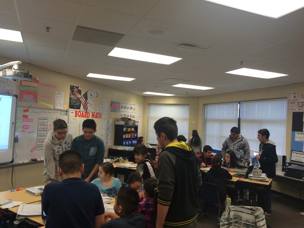 jwoods7110's tweet photo. NHS Dual Language teaching 4th grade Dual Language about SC history. https://t.co/JhphvlXHyB