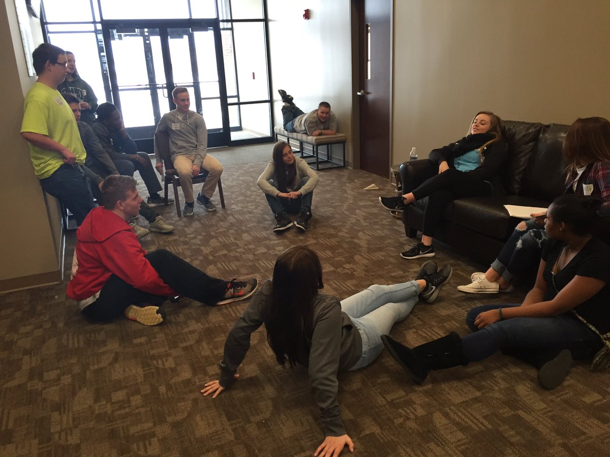 MarionHardingTI's tweet photo. Family group #8 lead by Morgan and shelbie https://t.co/a0Ni9UHBXU