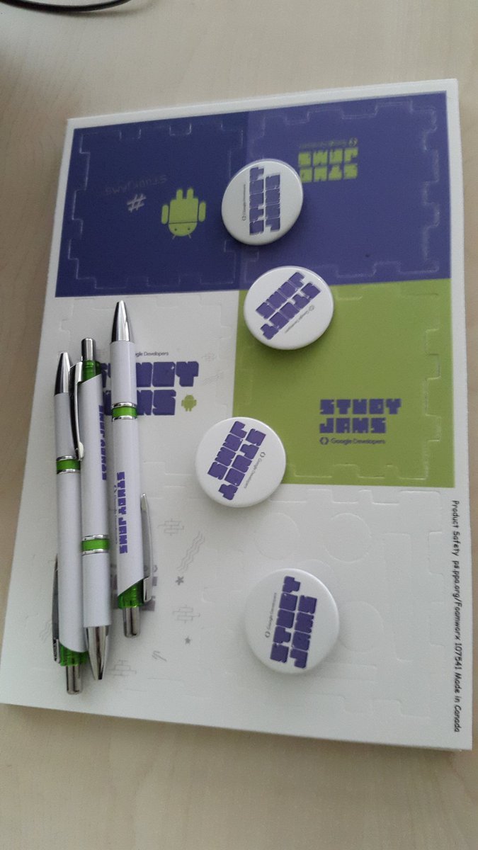 devfestizmir's tweet image. Study Jam sırasında Google&apos;ın gonderdiği tatlı hediyeler bizi neşelendirdi. #devstudyjam #studyjam