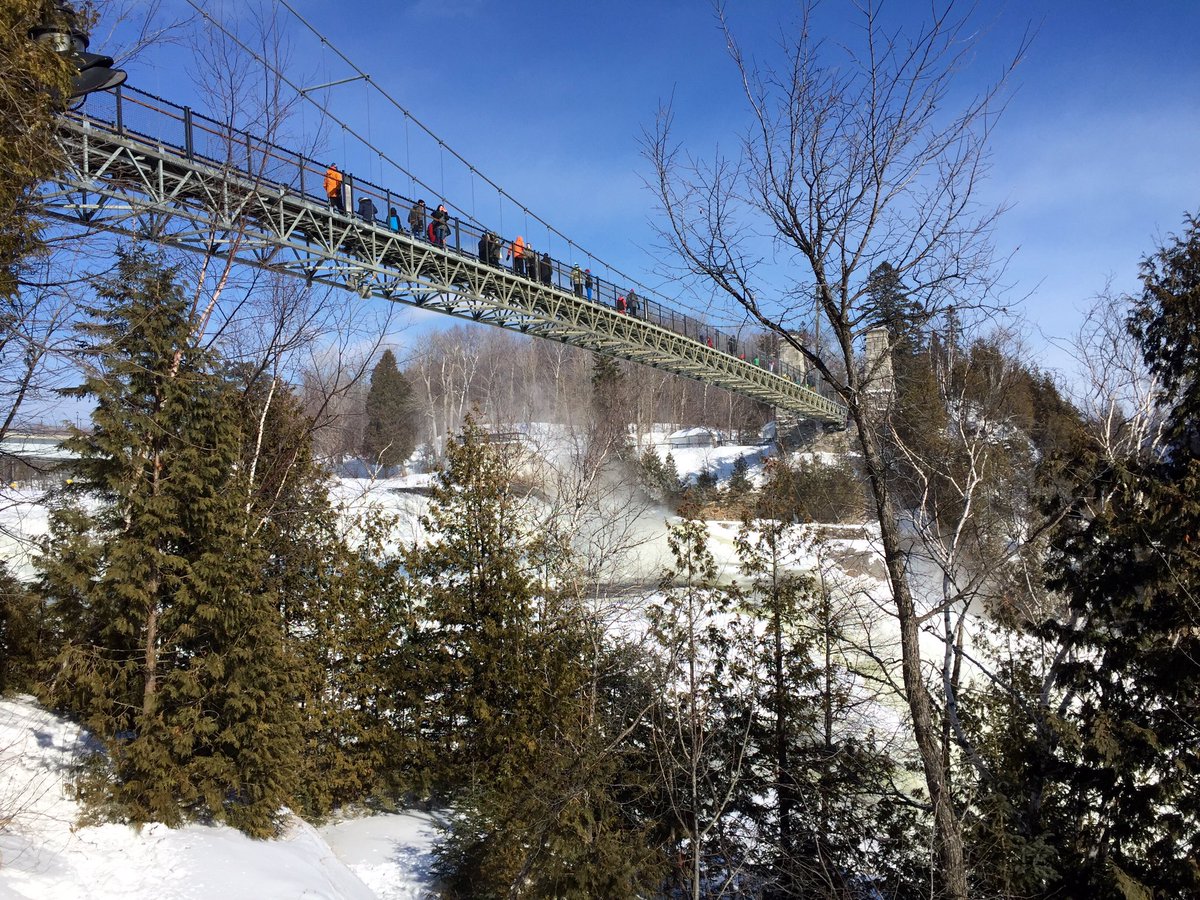 ms_irick's tweet photo. Arrived in Quebec City! #MontmorencyFalls #RAtravel @rundleacademy https://t.co/MXfqwaH81d
