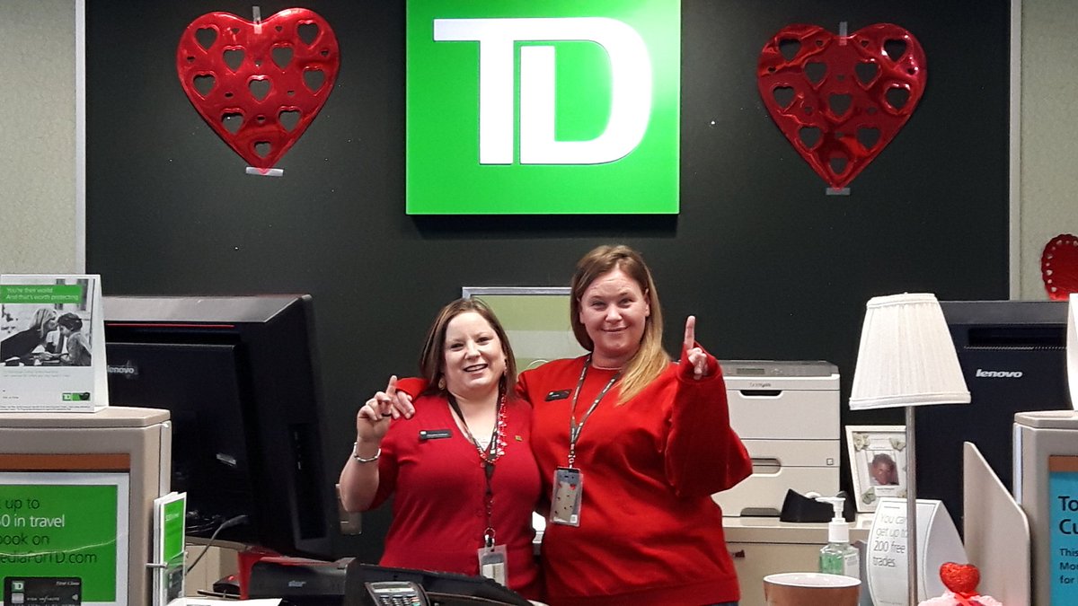 ECamlop's tweet photo. #TDFRIDAY #Valentinesweekend #love #Kiss #HTTW1FORUM #TDLeduc @BrianGervais_TD @elliss5 @HeatherWagnerTD https://t.co/059OtfZC8r
