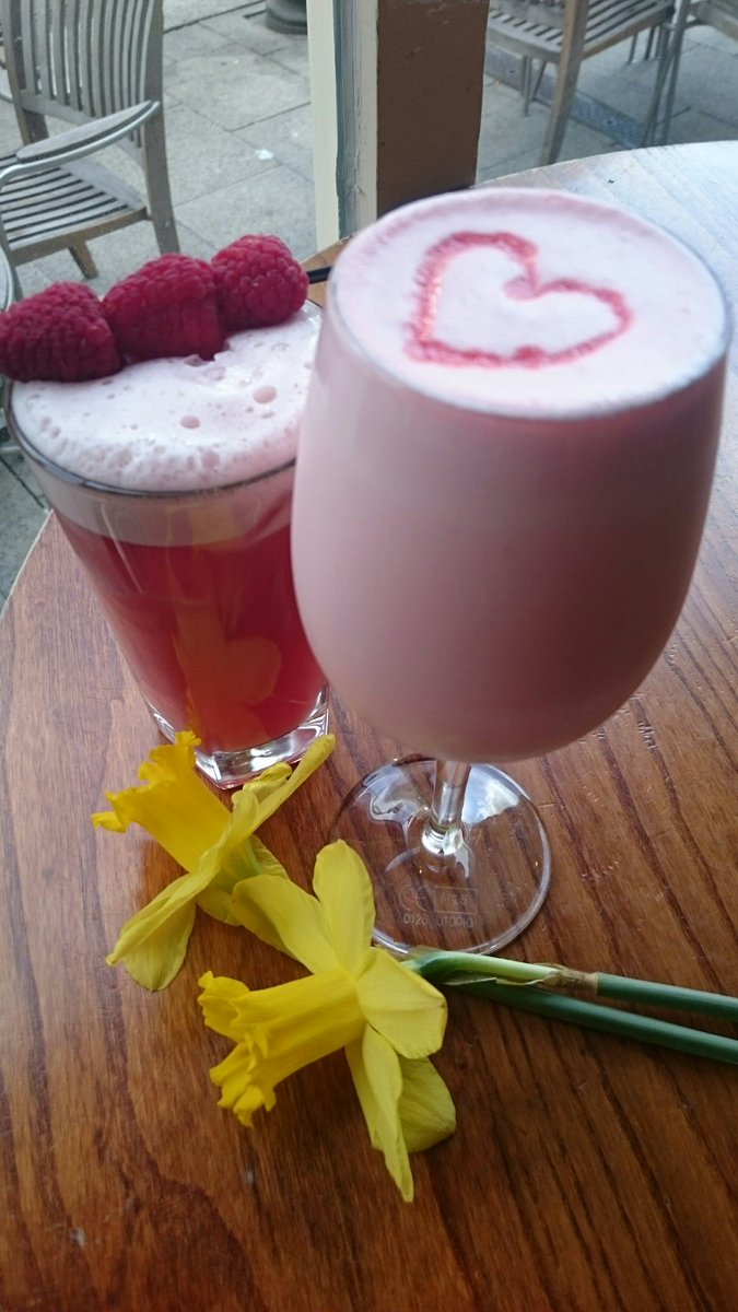 Romantic Valentines cocktails running this weekend! Just £3.95 each. Spread the love! #walkers #valentines