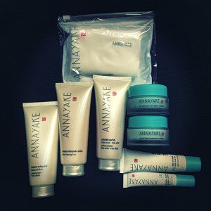 GRLab2013's tweet photo. #annayake #beauty #beautyspa #hairspa #blog #beautyblog https://t.co/VklFPzxqa7
