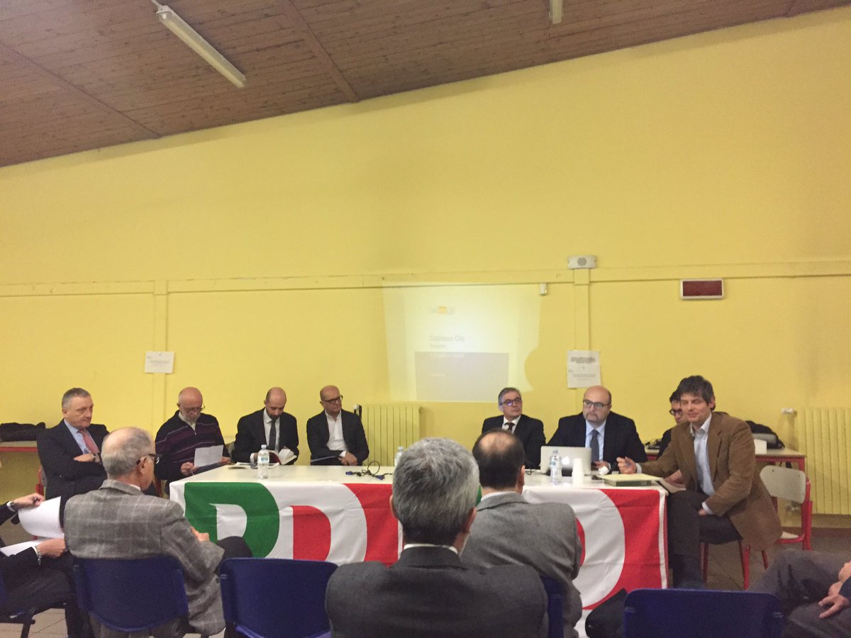 debernardisa's tweet image. SENZA CONTANTI BERGAMO È AVANTI. Incontro organizzato da @PDBG_C2 sul progetto @CashlessCity