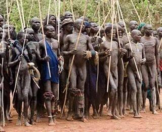 sauce43's tweet photo. #PeopleToAvoidOnValentines Ladies avoid a guy from this tribe if you want to see Feb 15th https://t.co/UcQslQMAP4