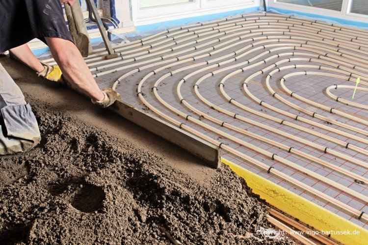 Eine Fußbodenheizung muss schon sein, oder? sanitaer-und-heizungsbau.com/blog/wohlig-wa…