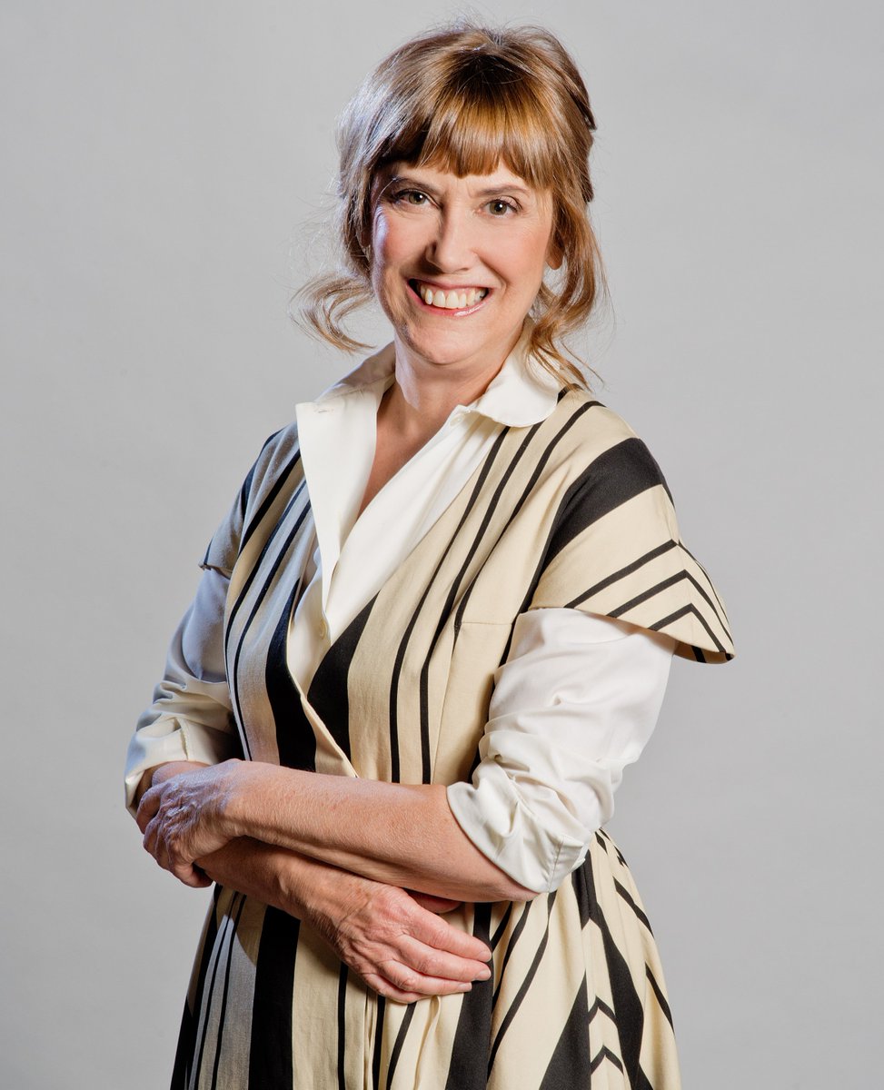 Hoy es el cumpleaños de Marta Fernández-Muro... nuestra #Filipa en <a href="/ElEunucoTeatro/">El Eunuco Teatro</a> ¡¡FELICIDADES!! 🎁🎉🎂