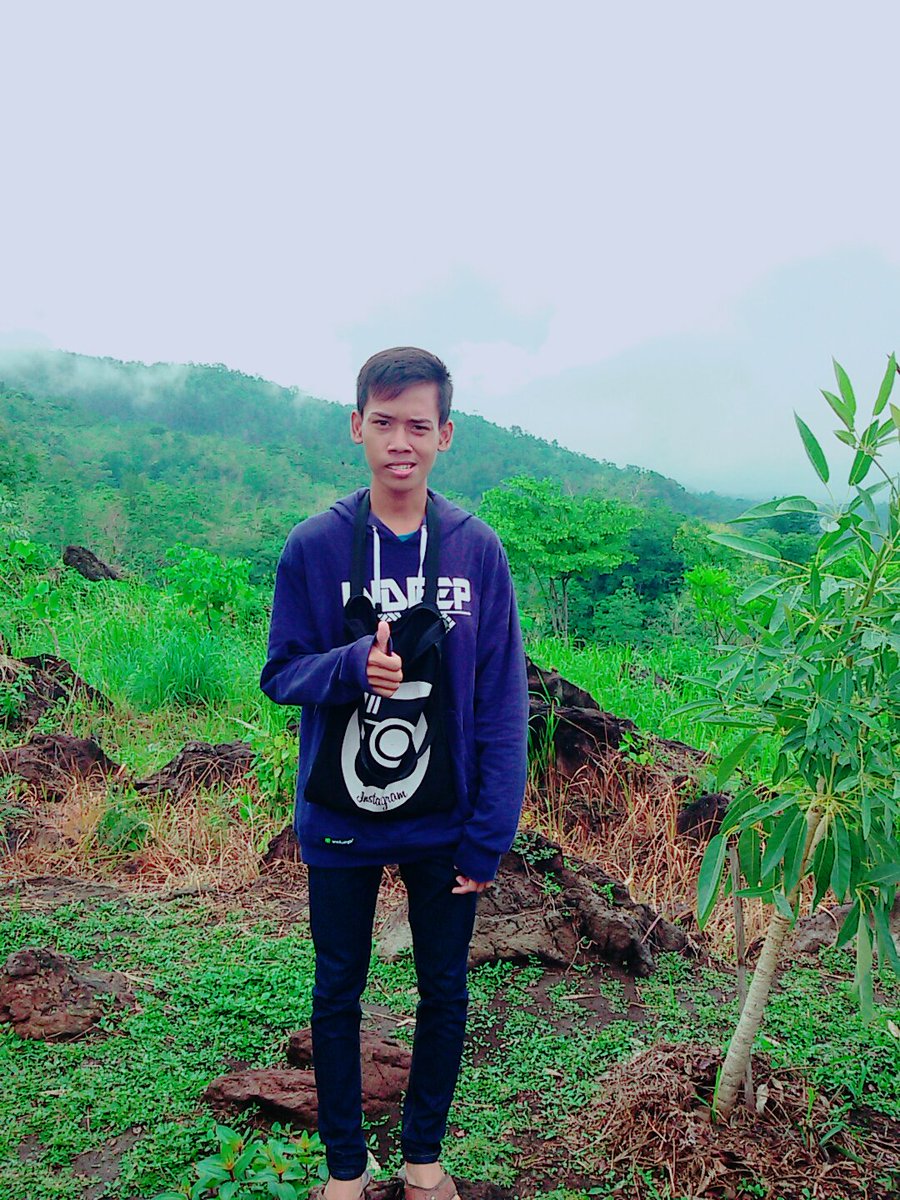 sugengsuhendra2's tweet photo. ini gw dengan kekurangan gw dan gw sangat bersyukur atas rahmat yang di berikan untuk gw
#lateost https://t.co/yHDcU87aVU