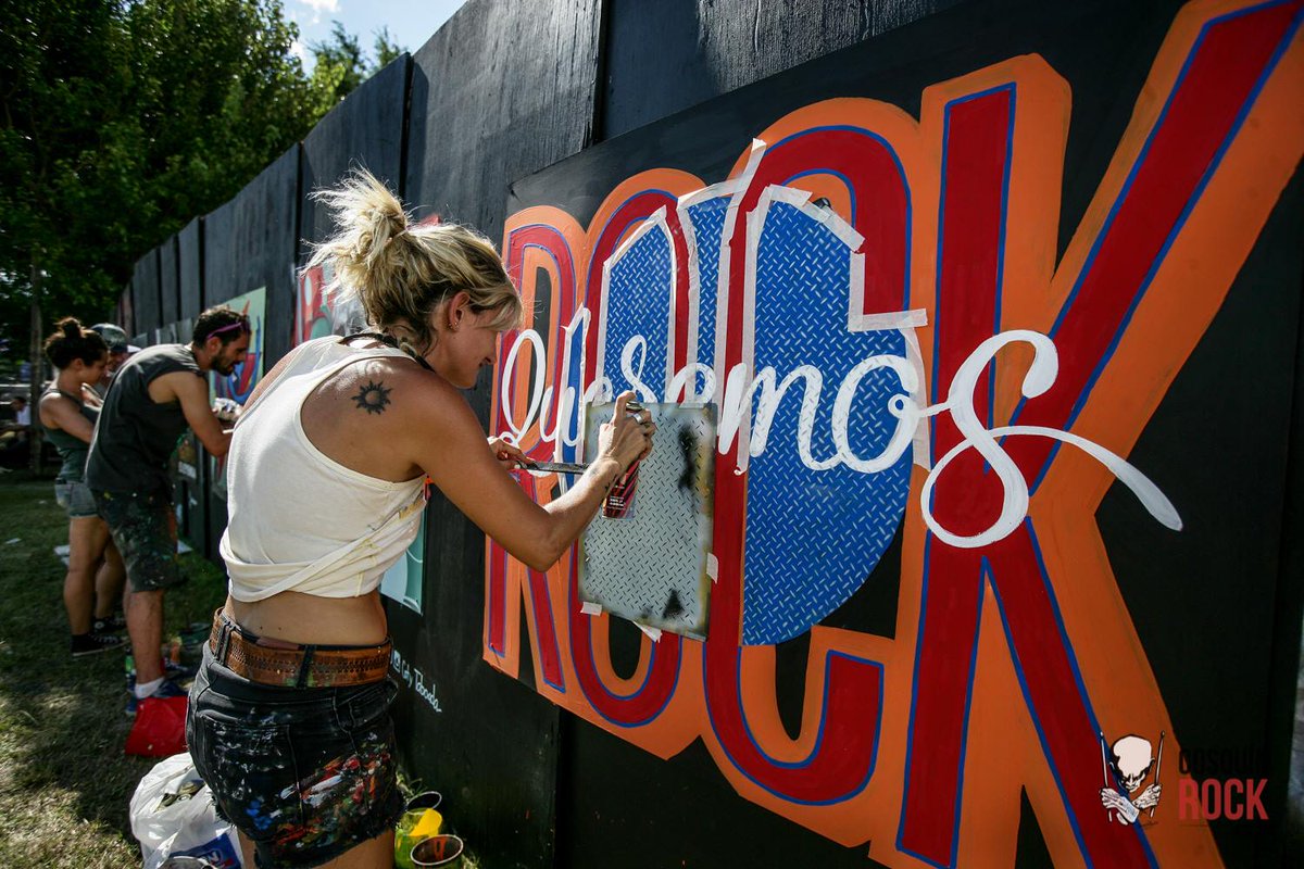 luyorlano's tweet photo. en mi paso por el @Cosquin_Rock se siguieron tuneando mis @RockandJeansok 
#testingdenim #rock  #streetart https://t.co/4k0QITR1eZ