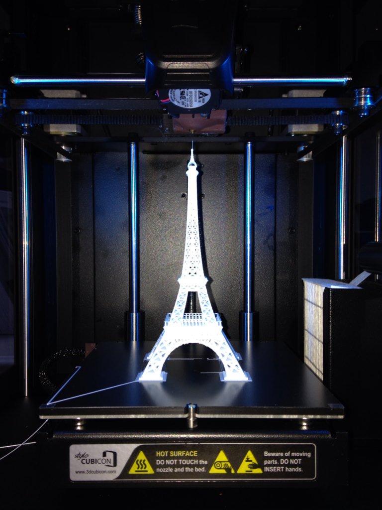 3dCubicon tweet media