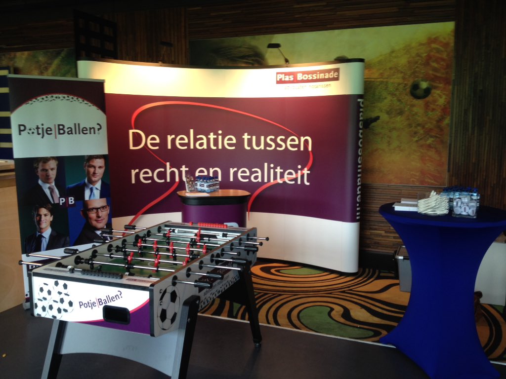 PlasBossinade tweet media