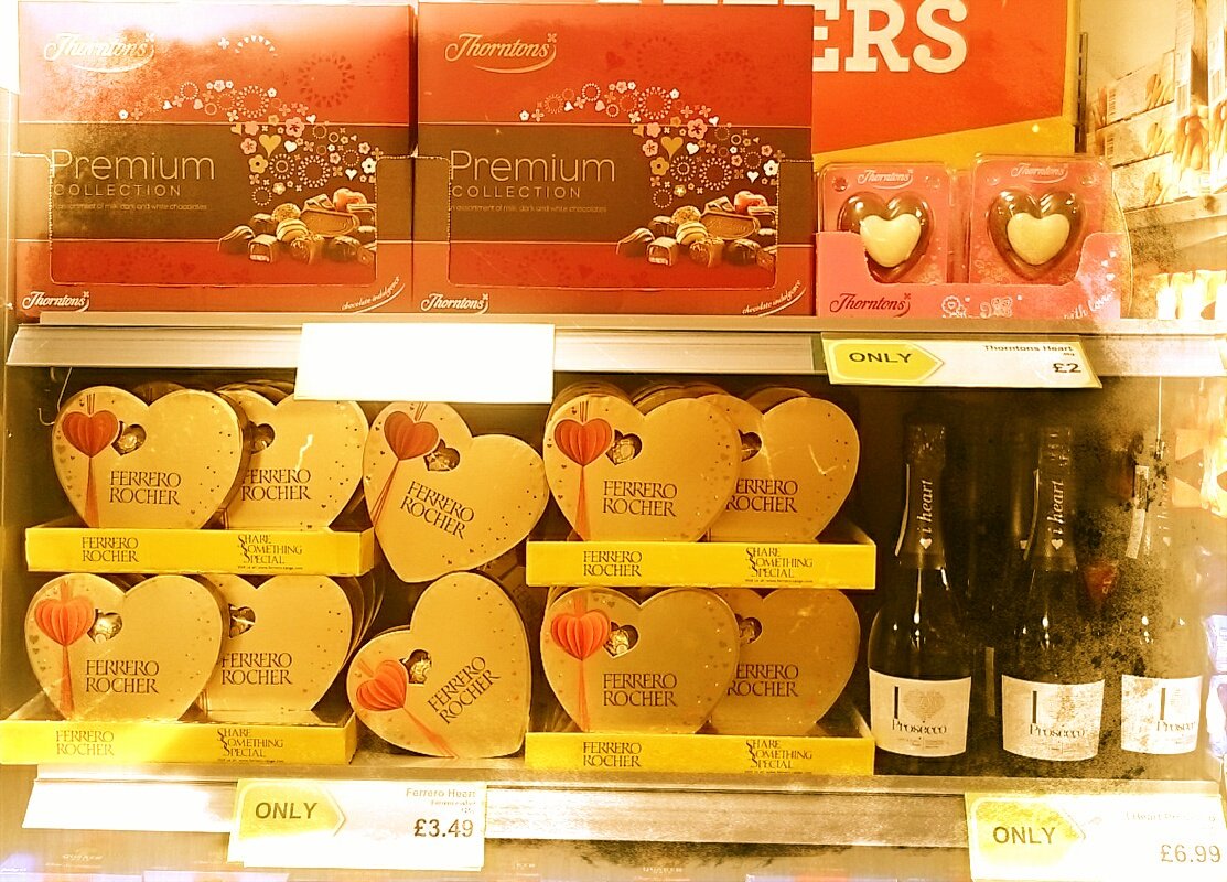 MyLocalHudds's tweet image. Don't forget to treat that special someone this weekend #happyvalentines #mylocal